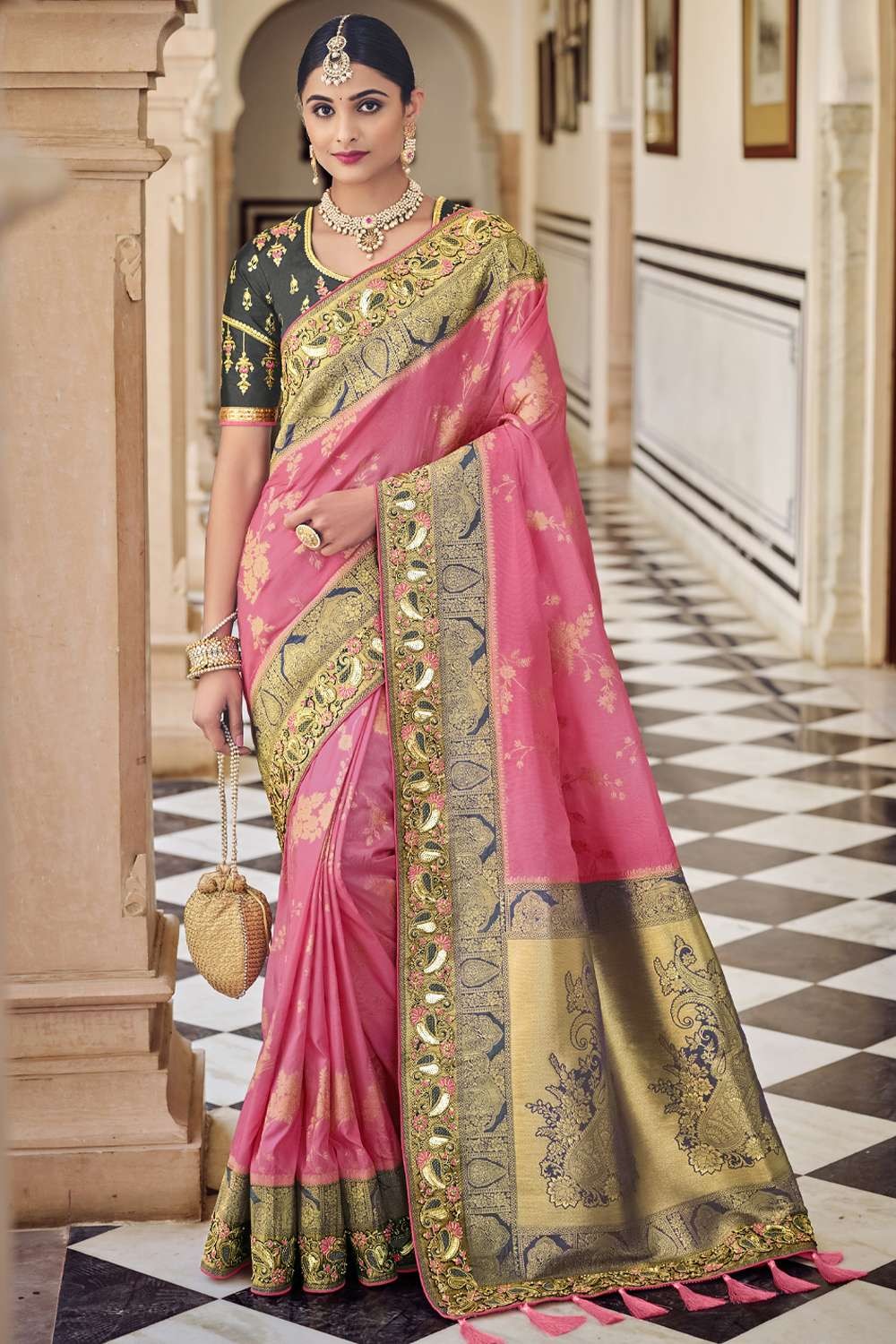 3 Must-Have Banarasi Soft Silk Saree Fabrics for You