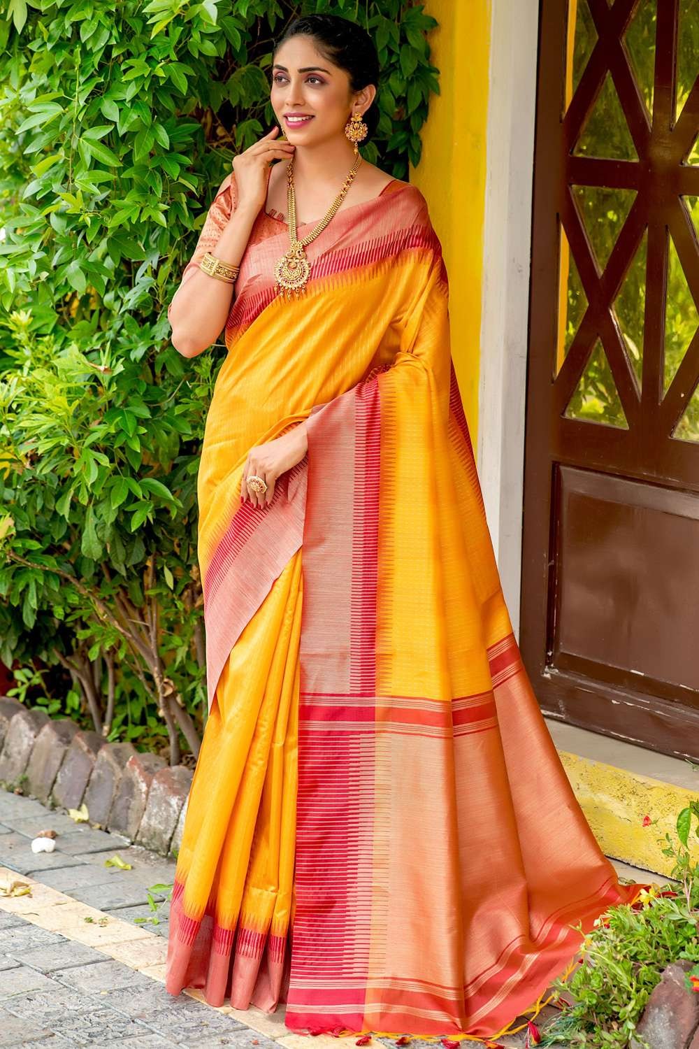 yellow Colored Soft Silk Printed Saree With Blouse