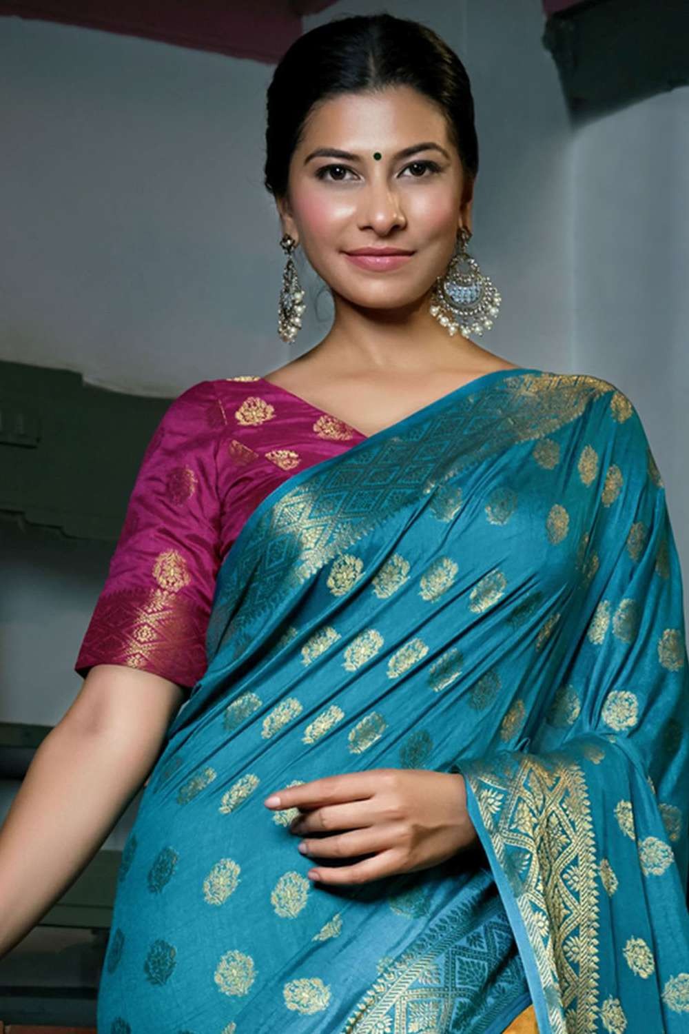 5 Tips For Nailing The South Indian Saree Look For Your Wedding -  Deepamsilksbangalore