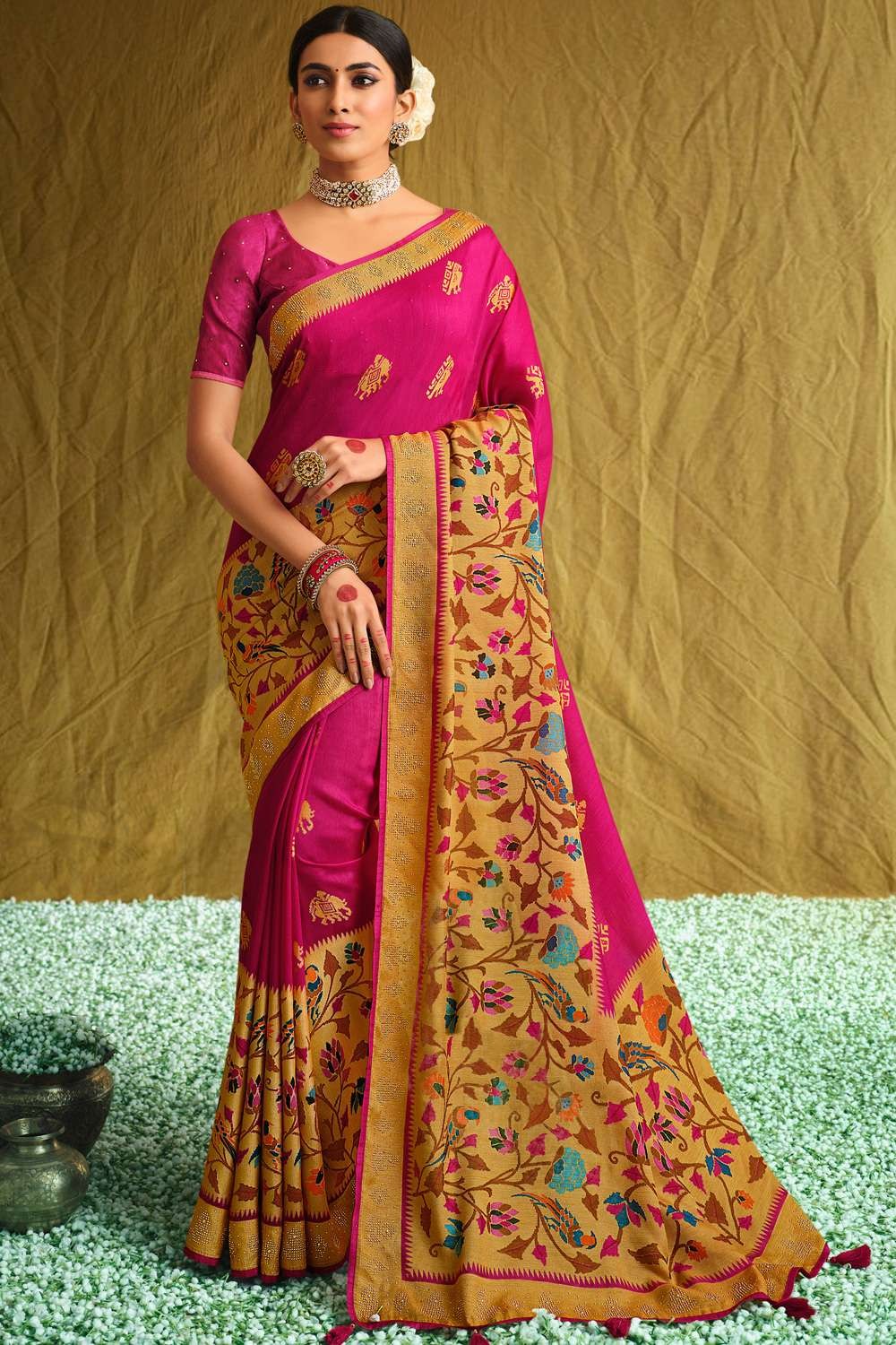 12 Unique Blouse Designs For South Indian Brides 2023