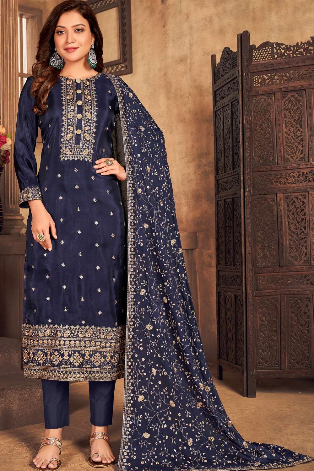 Salwar Suit - Grand Party Wear Georgette Straightt at Rs 1599 | Ladies Salwar  Suits in Surat | ID: 11148628788