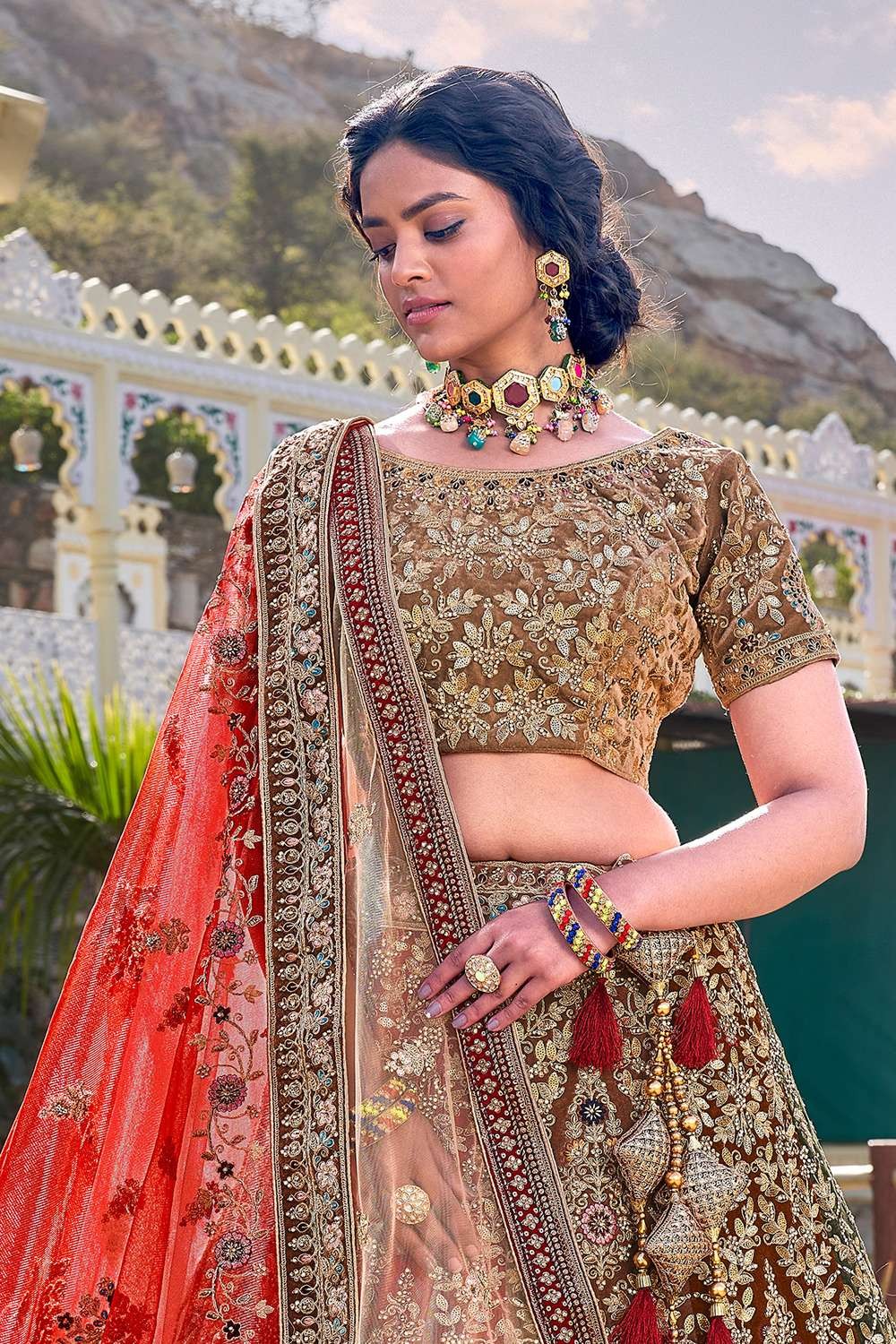 Buy Peony Pink and Maroon Imperial Patterned Bridal Lehenga Online @Mohey -  Mohey for Women