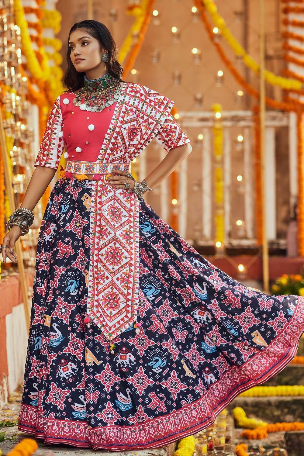 Buy D9Kids Girls Red Self Design Cotton Lehenga, Choli and Dupatta Set  Online at Best Prices in India - JioMart.