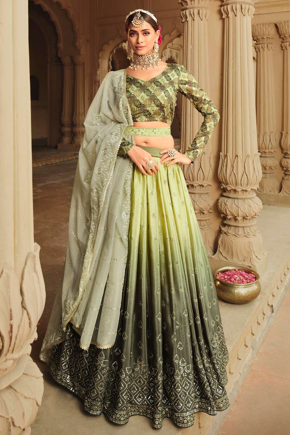 9 trendy dupatta draping styles for your lehengas and salwar kameez |  Designer lehenga choli, Lehenga choli, Indian lehenga