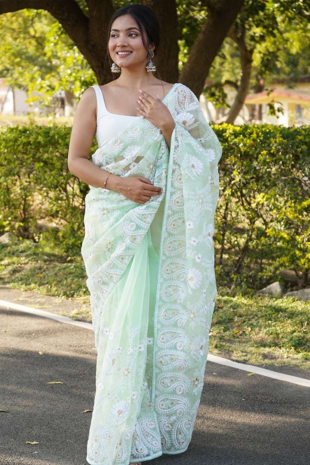 Bottle Green Embroidered Georgette Saree – Meena Bazaar