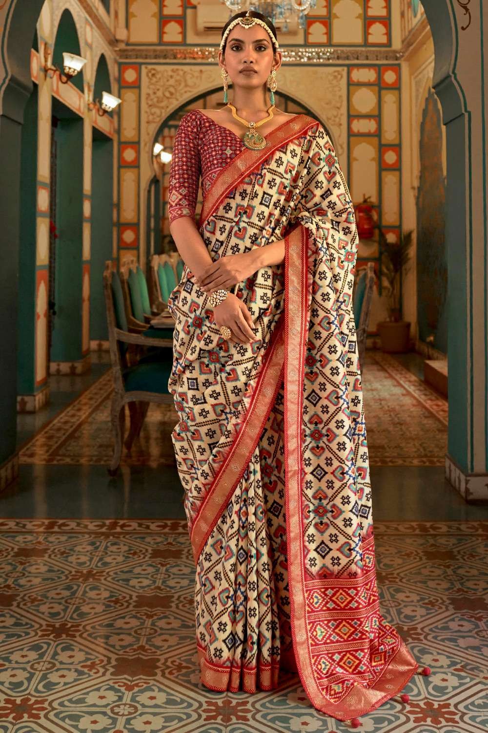 Buy Cream color soft lichi silk saree at fealdeal.com