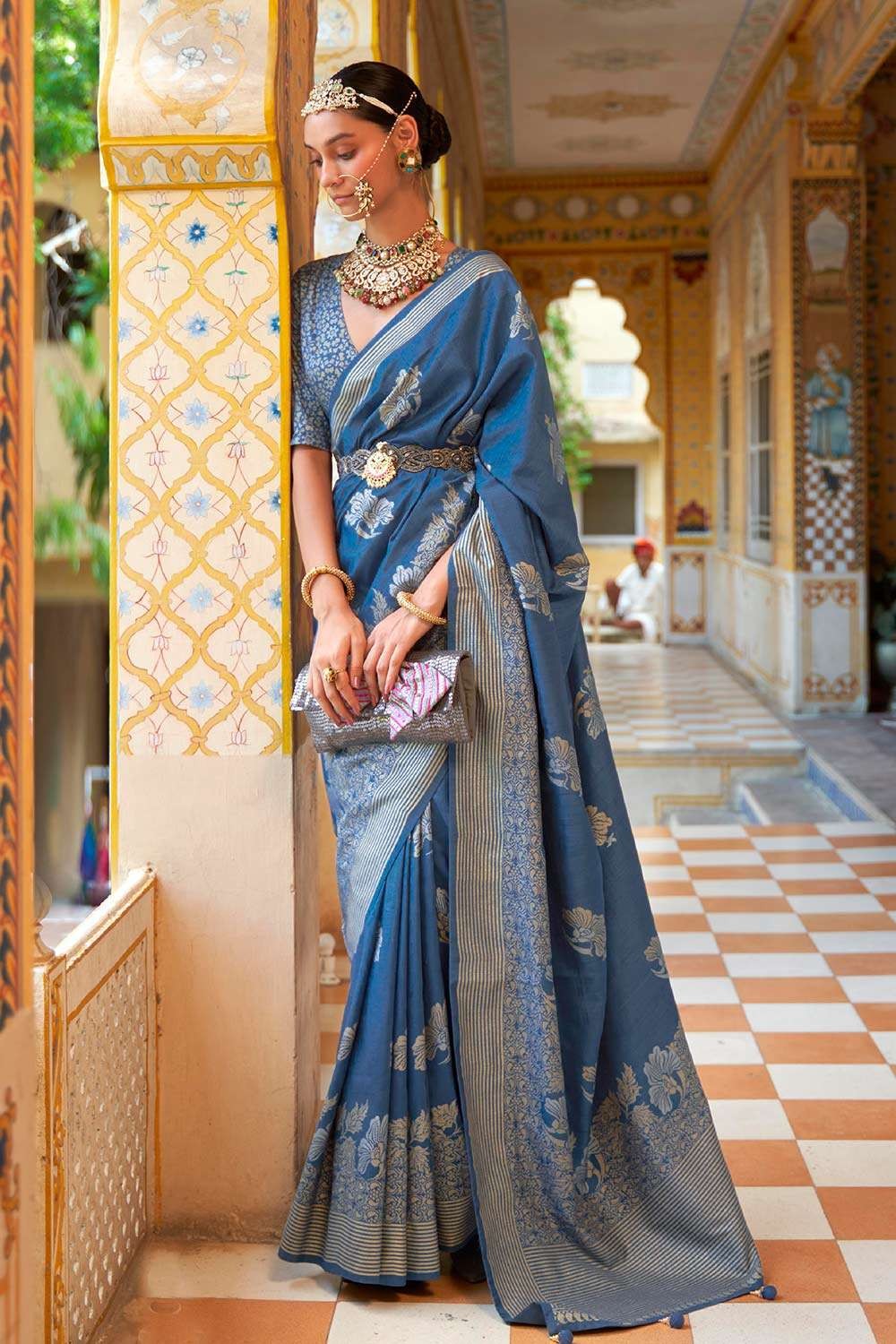 Kanjiwaram inspired Royal Silk saree – Chhabra 555