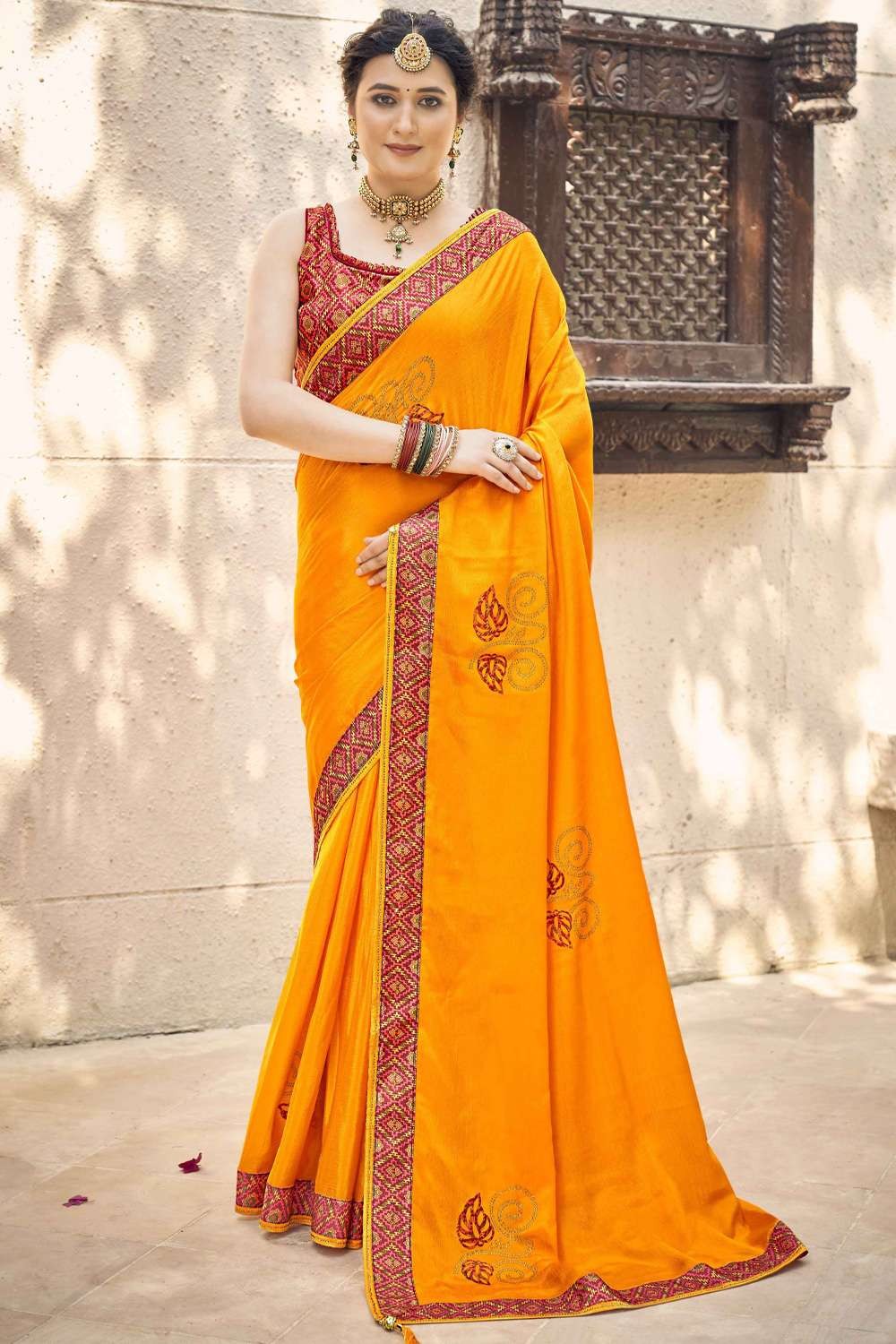 Buy Yellow Sunshine Pure Chiffon Saree online in India at Best Price |  Aachho – USA Aachho