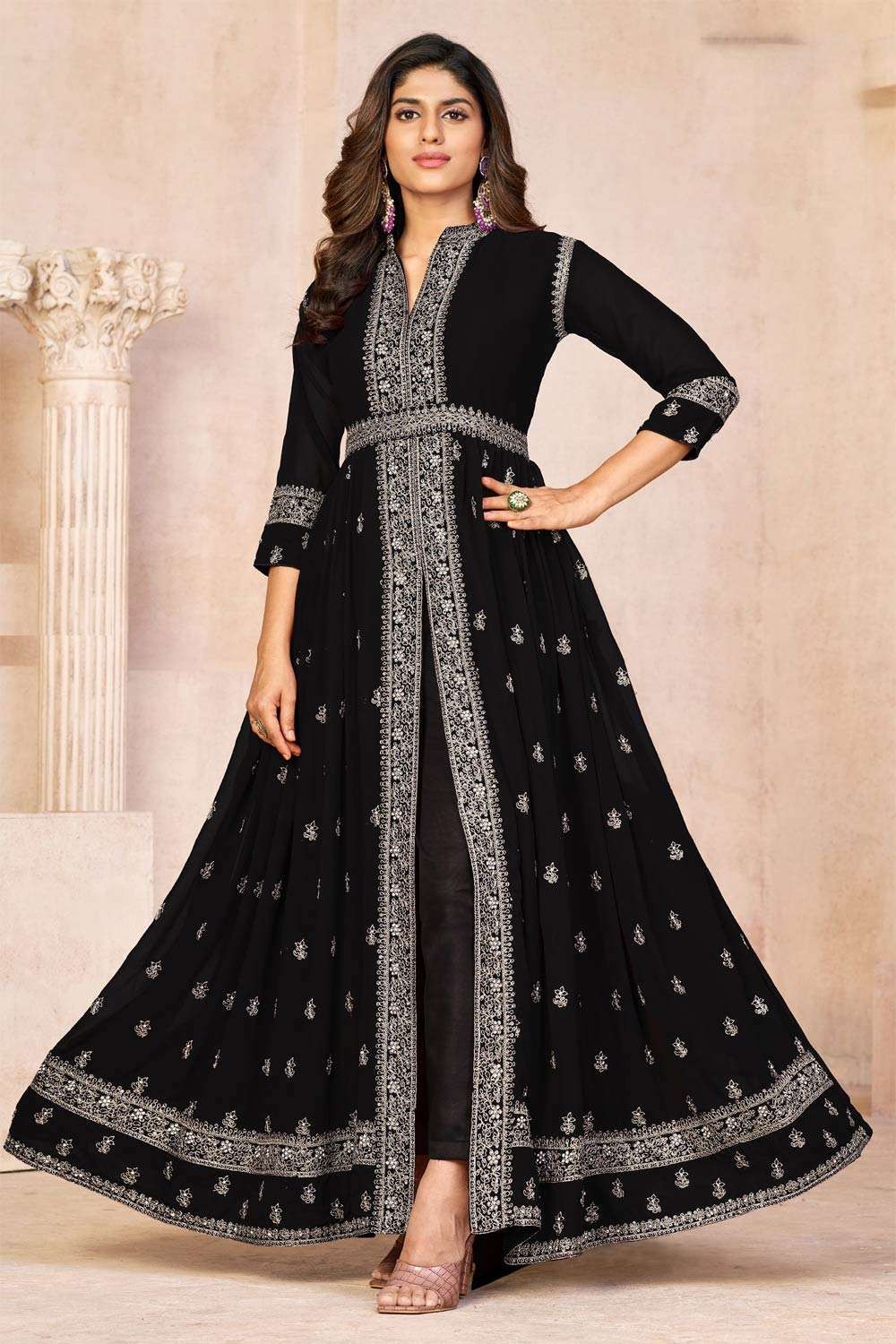 Women's Black Anarkali Kurta With Dupatta- (3Pc Set) - Saras The Label |  Fall fashion outfits casual, Anarkali dress pattern, Indian bridal outfits