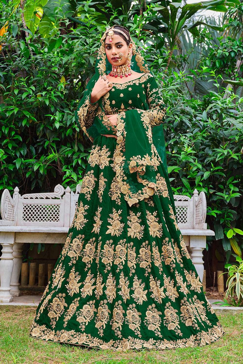 green bridal lehenga | bridal look in green lehenga | green colour bridal  lehenga - YouTube