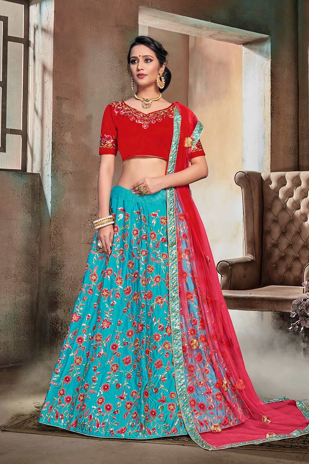 Which color of dupatta goes with a sky blue lehenga and choli? - Quora