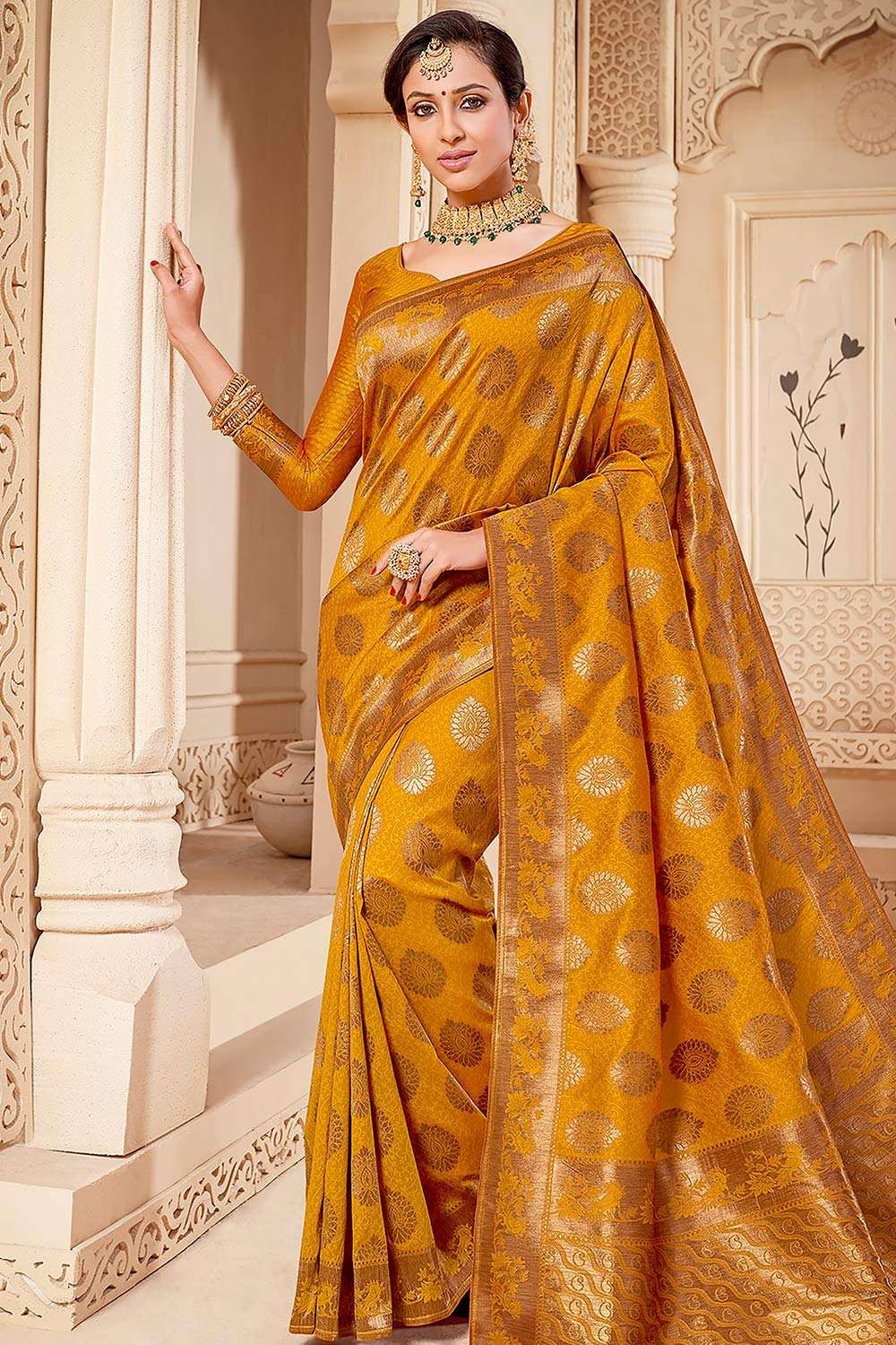 Pure Silk Woven Yellow Colour Saree Jeqard Weaving With Banarasi Saree  Indian Bollywood Saree Saree for Women Entice Wear Saree - Etsy