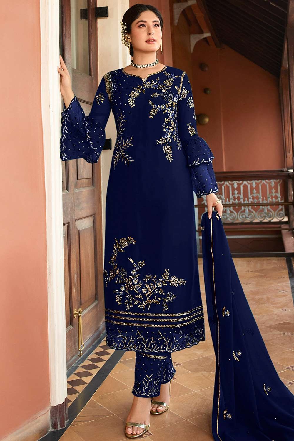 Punjabi suit look blue white | Blue and white suit, Sky blue suit, White  punjabi suits