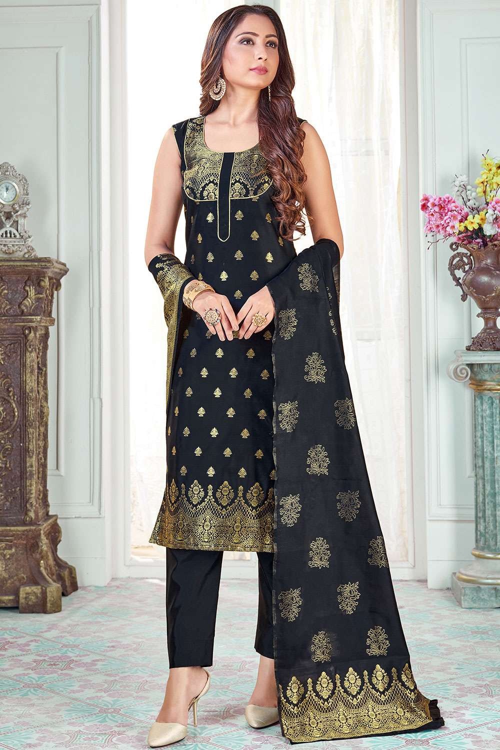 Buy Green Embroidered Straight Pant Suit Party Wear Online at Best Price |  Cbazaar